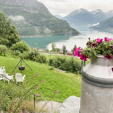 Cozy Nordfjordstove In The Heart Of Ferienhaus *