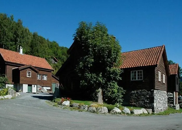 Cozy Nordfjordstove In The Heart Of Stryn